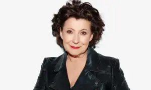 Dorota Kolak w skórzanej ramonesce, gotowa na kolejne role w filmach.