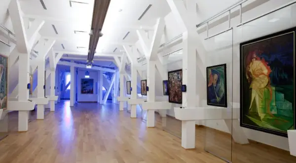 Galeria sztuki nowoczesnej w Warszawie - odkryj fascynujące wystawy