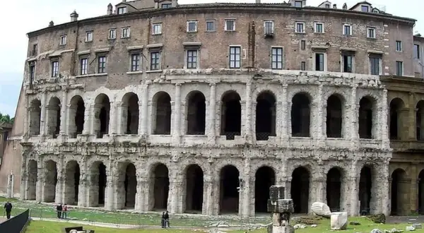 Teatr Pompejusza: Historia, architektura i tajemnice starożytnego Rzymu