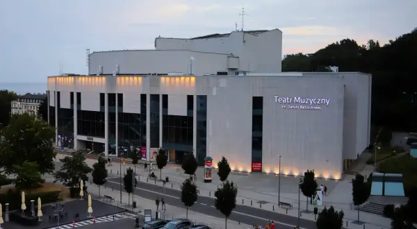 Teatr muzyczny Gdynia spektakle - aktualne wydarzenia i bilety