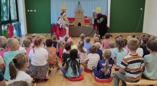 Teatr Skrzat – edukacyjne spektakle dla dzieci w Polsce, które zachwycają