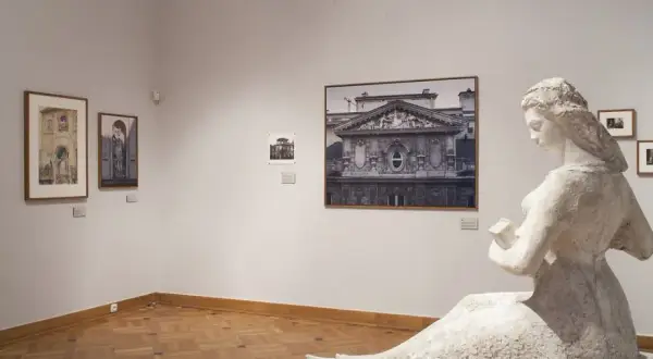 Rzeźba architektoniczna: Klucz do zrozumienia sztuki i przestrzeni