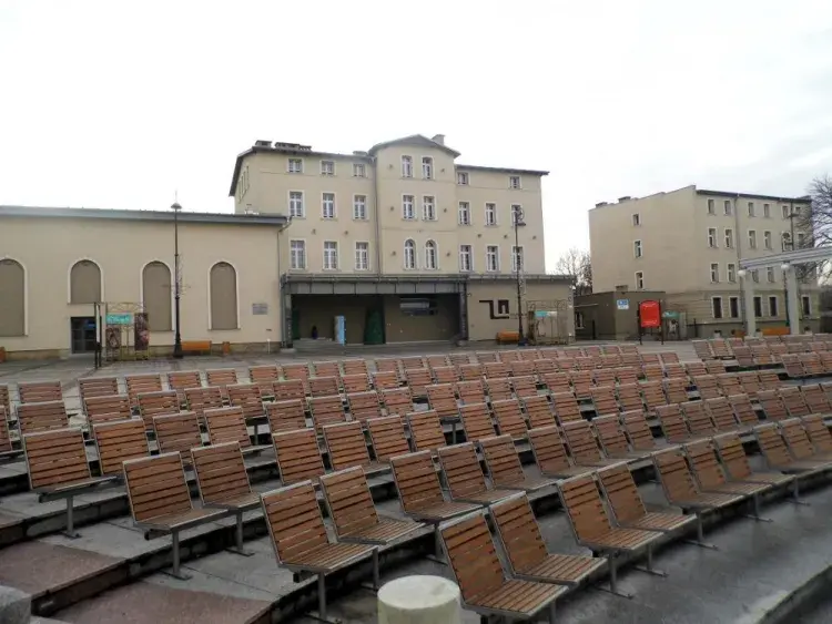 Repertuar Teatru Dramatycznego w Wałbrzychu - nie przegap najlepszych spektakli
