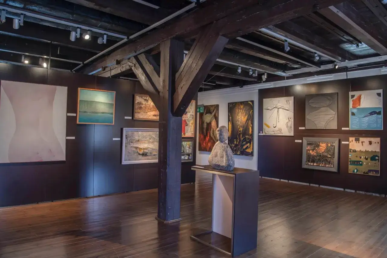 Zdjęcie Galeria sztuki nowoczesnej Gdańsk - odkryj unikalne wystawy i kolekcje